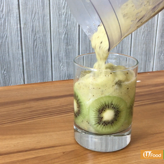 【夏日食譜】夏日簡單冰涼排毒特飲  奇異蘋果沙冰 