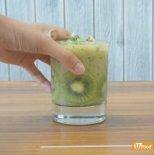 【夏日食譜】夏日簡單冰涼排毒特飲  奇異蘋果沙冰 