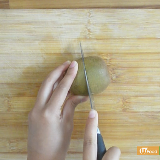 【夏日食譜】夏日簡單冰涼排毒特飲  奇異蘋果沙冰 