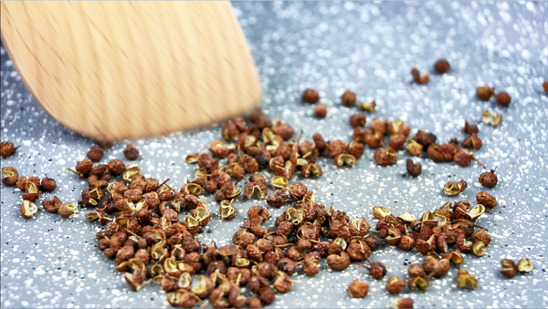 麻辣控居家必備！自製萬用麻辣紅油