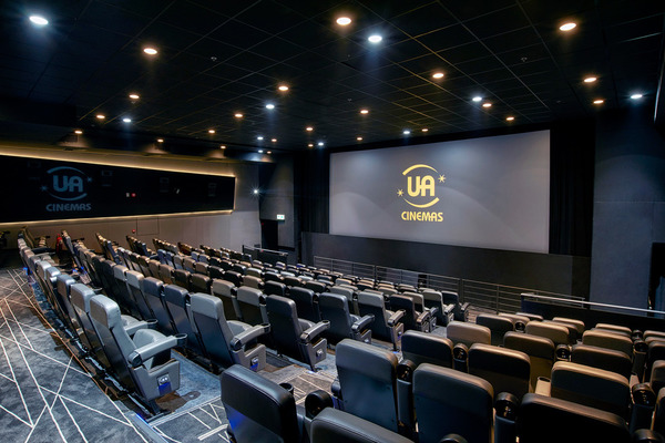 食住鮮油菠蘿包/瑞士雞翼睇戲 UA淘大聯乘十字冰室推限定美食