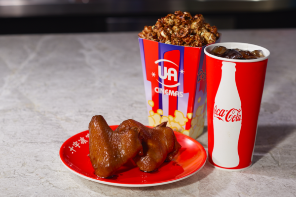 食住鮮油菠蘿包/瑞士雞翼睇戲 UA淘大聯乘十字冰室推限定美食