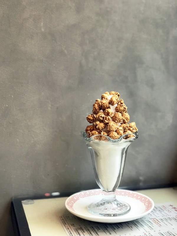 食住鮮油菠蘿包/瑞士雞翼睇戲 UA淘大聯乘十字冰室推限定美食