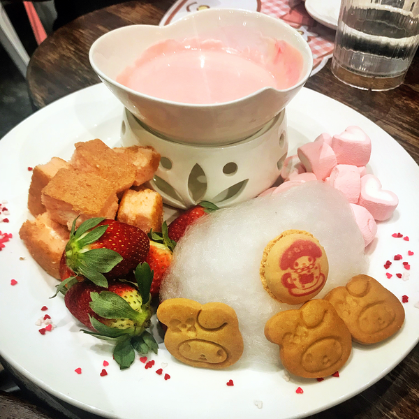 【新加坡Cafe】新加坡田園森林系Melody Cafe　歎精緻粉紅Melody甜品