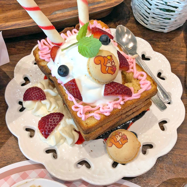 【新加坡Cafe】新加坡田園森林系Melody Cafe　歎精緻粉紅Melody甜品