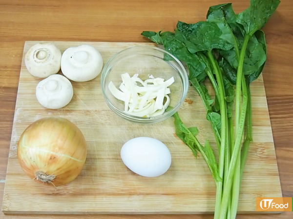 【簡易食譜】5步就輕鬆做到　3款簡易早餐食譜  菠菜蘑菇蛋批/水煮蛋牛油果多士/吞拿魚芝士飛碟