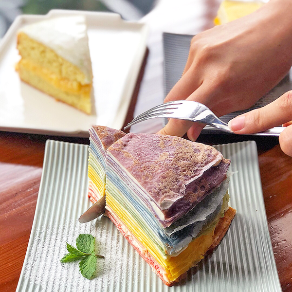 【台灣Cafe】台灣小清新簡約Cafe　48層夢幻彩虹千層蛋糕