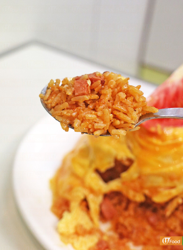 【九龍城美食】發哥都鍾意食！九龍城港式滑溜漩渦蛋包飯／滑蛋蔥花叉燒飯