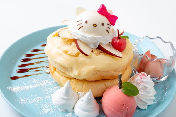 【東京Cafe】日本東京期間限定Hello Kitty主題Cafe　粉紅夢幻三層下午茶／鬆軟梳乎厘班戟