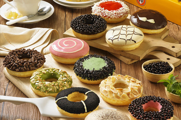 【冬甩店優惠】 J.Co Donuts & Coffee兩周年　限時優惠買半打送三件