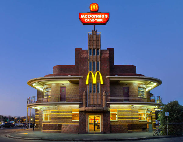 【麥當勞】旅行打卡必到！8大全球最具特色麥當勞餐廳