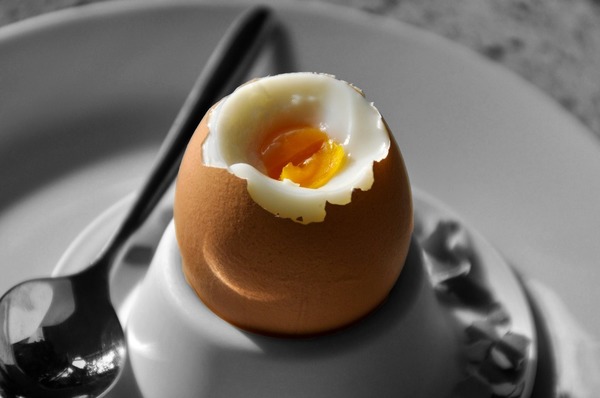 【煮蛋方法】煮蛋最重要掌握時間！學識6大煮蛋秘訣做個雞蛋界的Gordon Ramsay：炒蛋／煎蛋／水波蛋／溏心蛋／奄列