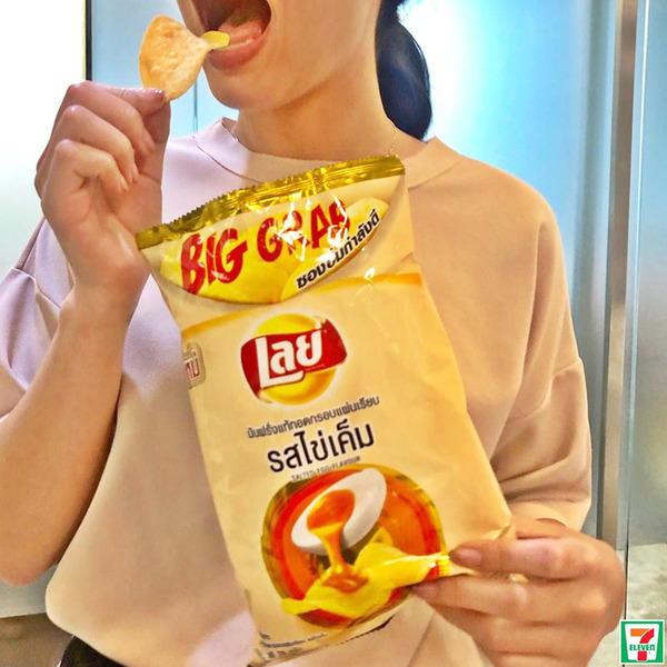 【泰國手信零食】泰國便利店大熱搶手零食　香口脆卜卜LAY'S鹹蛋黃薯片
