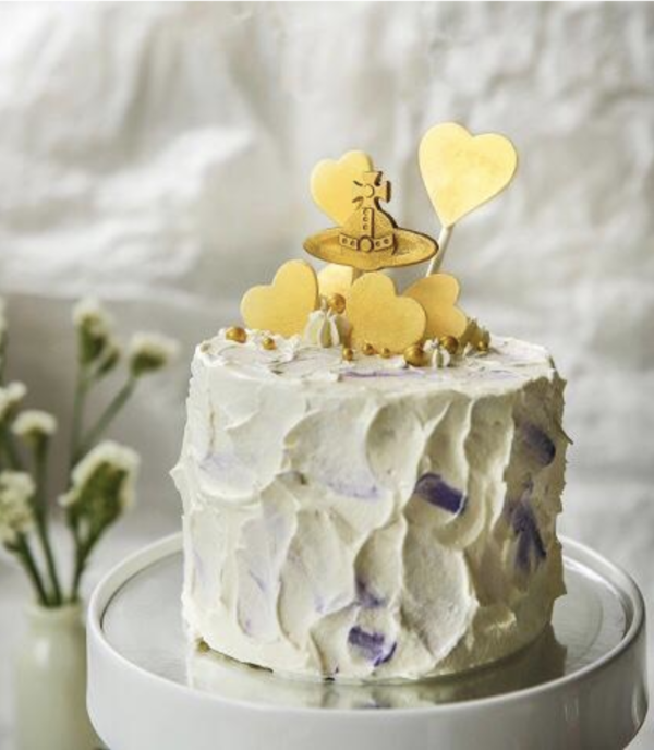 【Vivienne Westwood Cafe】Vivienne Westwood Cafe首推原個蛋糕！三款造型特別且高貴有格調