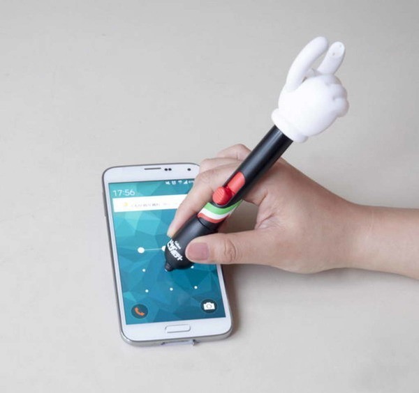 【懶人恩物】日本卡樂B新推出升級版薯片神器 夾薯片+變手機螢幕觸控筆