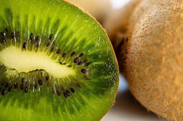 【食物營養】果皮可以抗氧化！9大要連皮吃的蔬果 奇異果／蘋果／芒果／蕃薯　