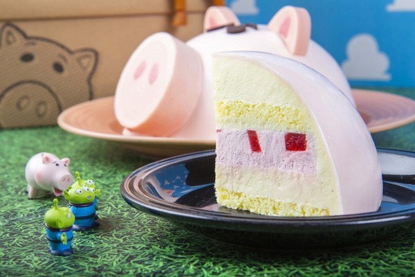 【台灣甜品2019】台灣蛋糕店期間限定Toy Story甜品　士多啤梨味反斗奇兵火腿豬蛋糕