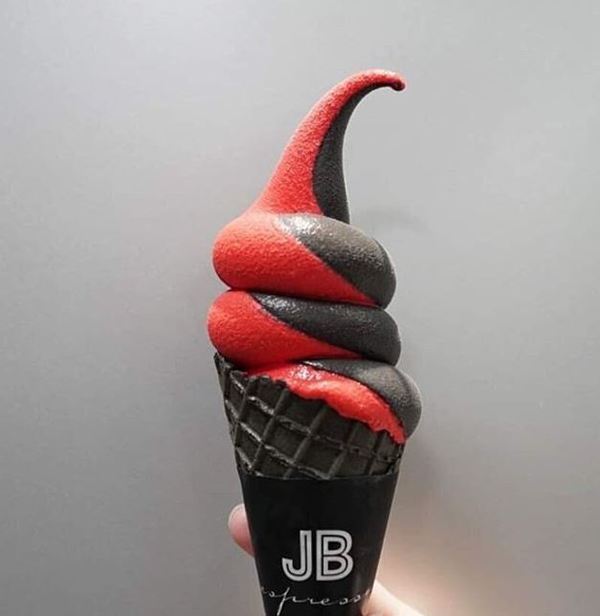 【日本美食】日本北海道品牌咖啡店「JB Espresso Morihico」　熱賣人氣全黑色朱古力雪糕
