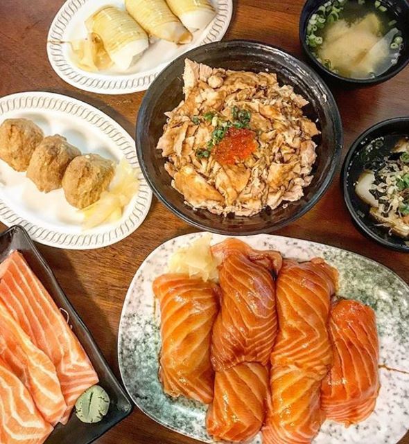 【台北壽司】台北CP值高日式餐廳「三味食堂」 超巨型三文魚壽司／刺身