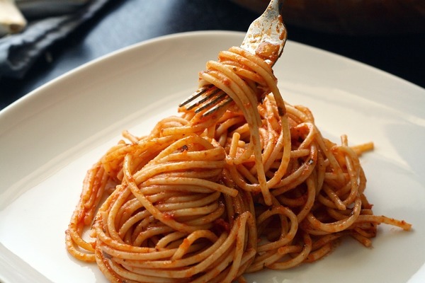 【意粉種類】意粉中文英文發音大全！一次學勻15款意粉分別：Spaghetti／Linguini／Fusilli／Ravioli