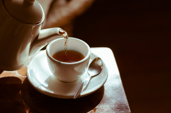【健康減肥】一杯只有4卡！飲茶可以減肚腩燒脂？　研究：茶含有茶褐素有助增加脂肪消耗