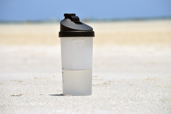 【BPA／BPS】膠樽標明「BPA-free」不一定安全 BPA替代品BPS或致早熟／影響心臟