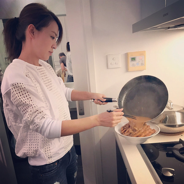 【明星凍齡】陳煒超fit出演《法證先鋒IV》Queen姐　46歲美魔女保養得宜4秘訣