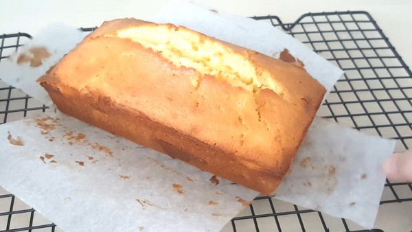 【蛋糕食譜】免用打蛋器做法！4步簡單清新甜品食譜  柚子茶磅蛋糕