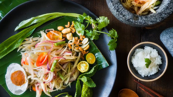 【泰國菜食譜】簡單3步自製經典泰國菜！　酸甜開胃青木瓜沙律