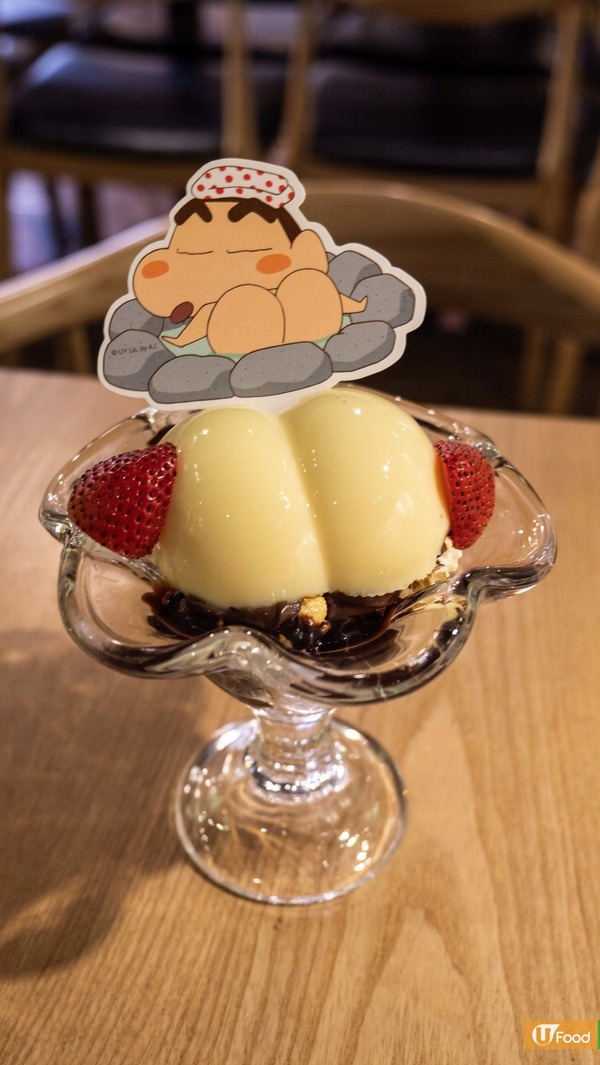 【蠟筆小新Cafe】山下菓子聯乘蠟筆小新推全港首間甜品Cafe　黑糖珍珠瀑布梳乎厘班戟／彈彈屁股布丁／小新隨身摺疊式環保飲管