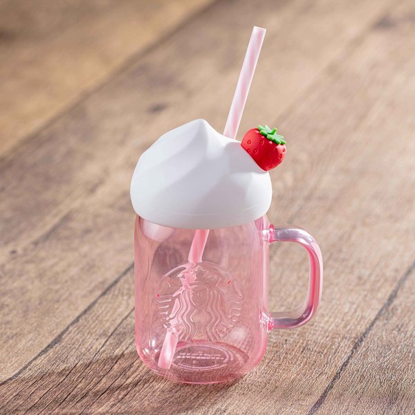【Starbucks新品】香港星巴克Starbucks的「Very Strawberry」果漾草莓系列回歸 果漾草莓星冰樂/夏日菠蘿凍杯/20週年優惠