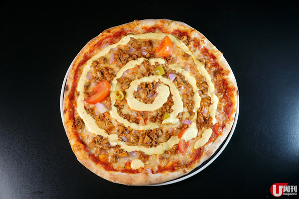 【觀塘美食】居港瑞典人炮製家鄉  Pizza Hawaii 薄餅加咖喱香蕉！