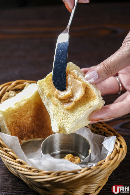 【灣仔美食】$298 黑安格斯牛扒餐  任食薯條麵包沙律