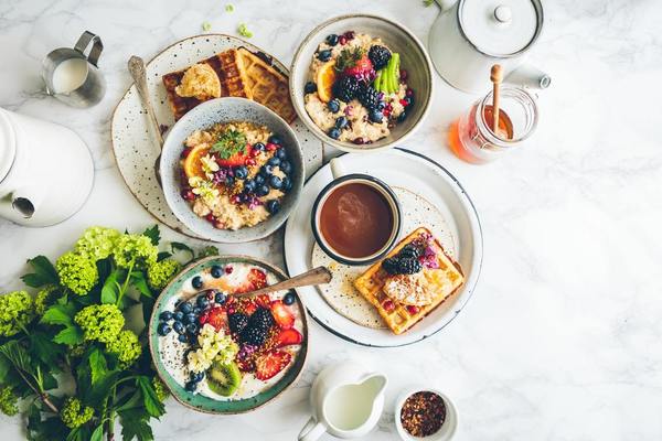 【早餐食咩好】盤點18大健康早餐避免吃的食物　多吃變肥／致癌／增患慢性疾病風險