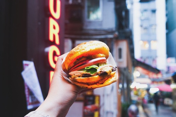 漢堡包推介｜逾20間必食漢堡包推薦 平價漢堡包／米芝蓮推介／手打牛肉漢堡／海景餐廳