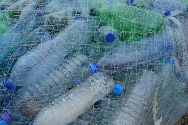 【環保生活】 英國大學研發超級酶可吃掉塑膠分解時間快6倍！　一文睇清9大塑膠產品自然分解所需時間