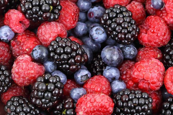 【私密處保養】只吃蔓越莓是不夠！　醫生推薦4種食物預防私密處感染