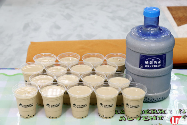 用某咖啡店 Grande size 杯子，可以倒出 17 杯，平均 $18 杯。