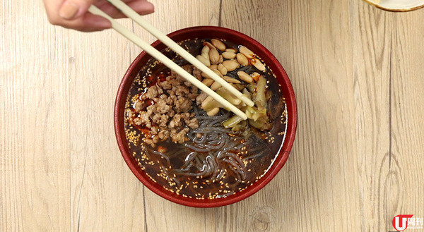 屋企自製酸辣粉 薯粉 Q 彈滑溜