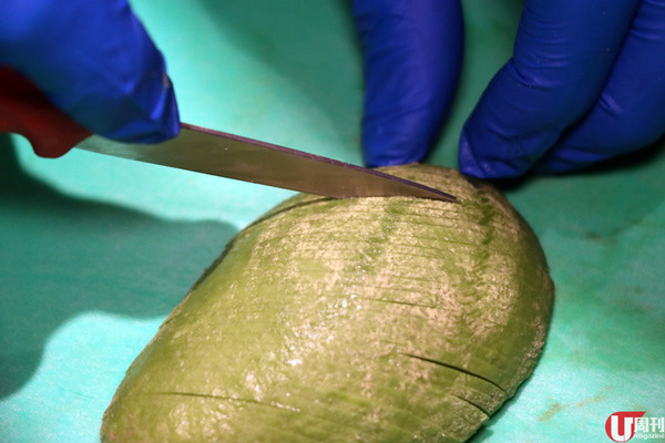 自製牛油果醬 酸種多士配水波蛋