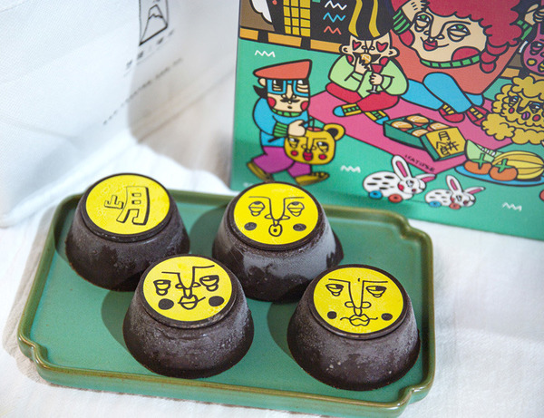 2021 必買月餅 原粒松露奶黃月 / 新奇黑蒜月餅 / 搞笑雪糕月餅