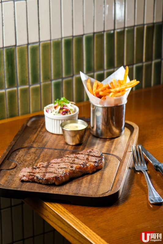 逸東酒店 FOOD COURT 新開 牛扒薯條小檔 / $138 歎 USDA 安格斯西冷