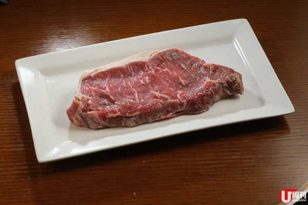 逸東酒店 FOOD COURT 新開 牛扒薯條小檔 / $138 歎 USDA 安格斯西冷