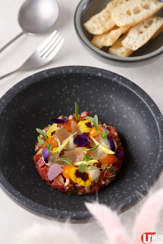 K11 Musea 洞穴屋川菜館 川菜新玩法 / 泡沫酸菜魚 / 美粧甜品盒