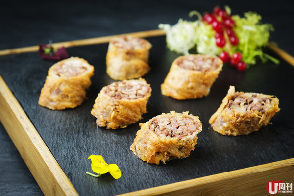 灣仔型裝菜館　 芝士加強版龍蝦伊麵