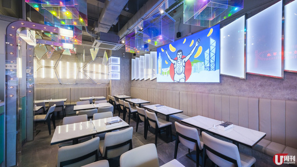 將軍澳變歌舞伎町？「風俗介紹所」甜品店 / 新出梳乎厘班戟漢堡