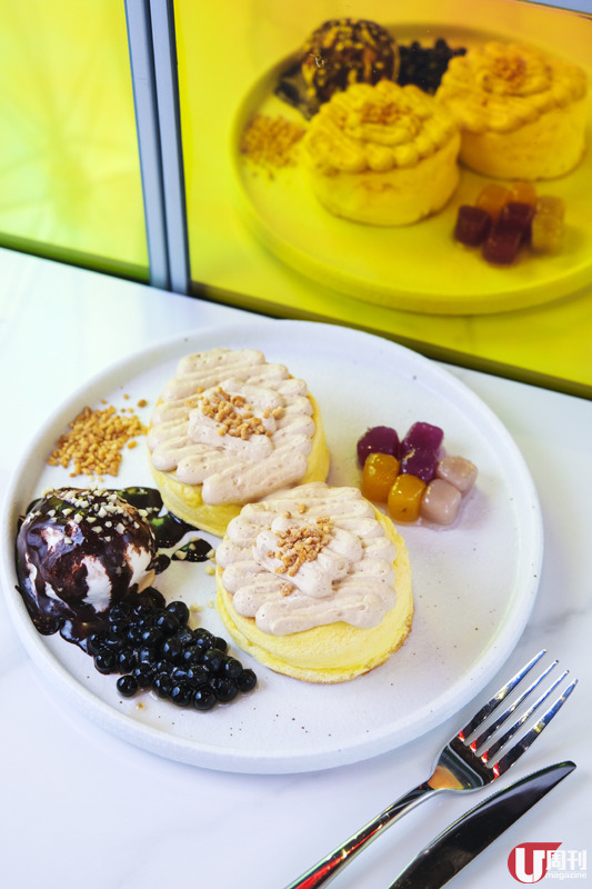 將軍澳變歌舞伎町？「風俗介紹所」甜品店 / 新出梳乎厘班戟漢堡