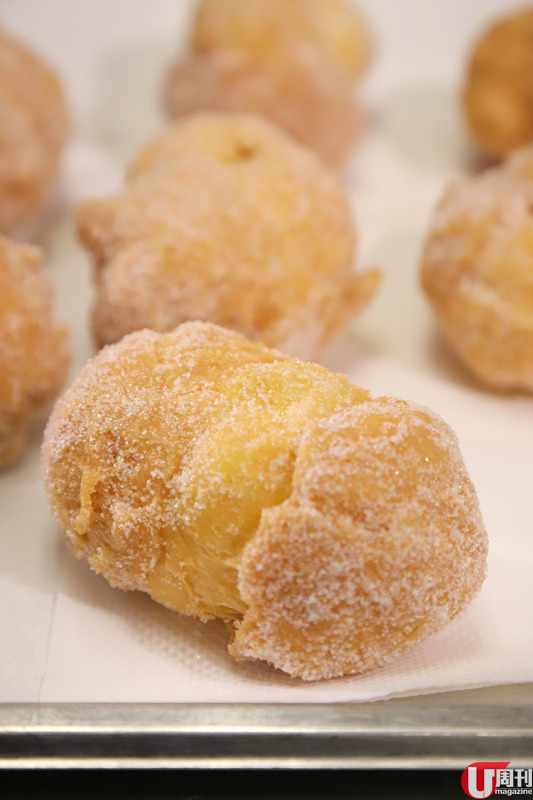 【2 月限定】四季酒店懷舊沙翁 每人限買 2 個 / 配超好味醬油焦糖醬