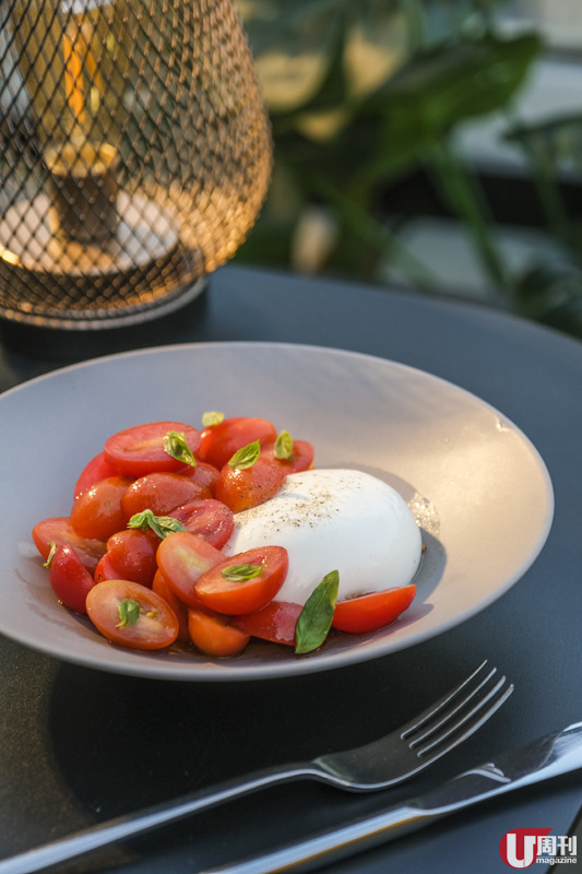 中環靚景酒吧餐廳  精選舊世界葡萄酒 x 法式 Bar Food