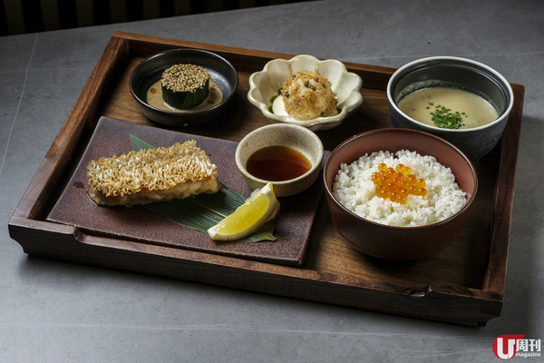 新潮燒鳥店 FUSION 海膽多士‧朴葉燒